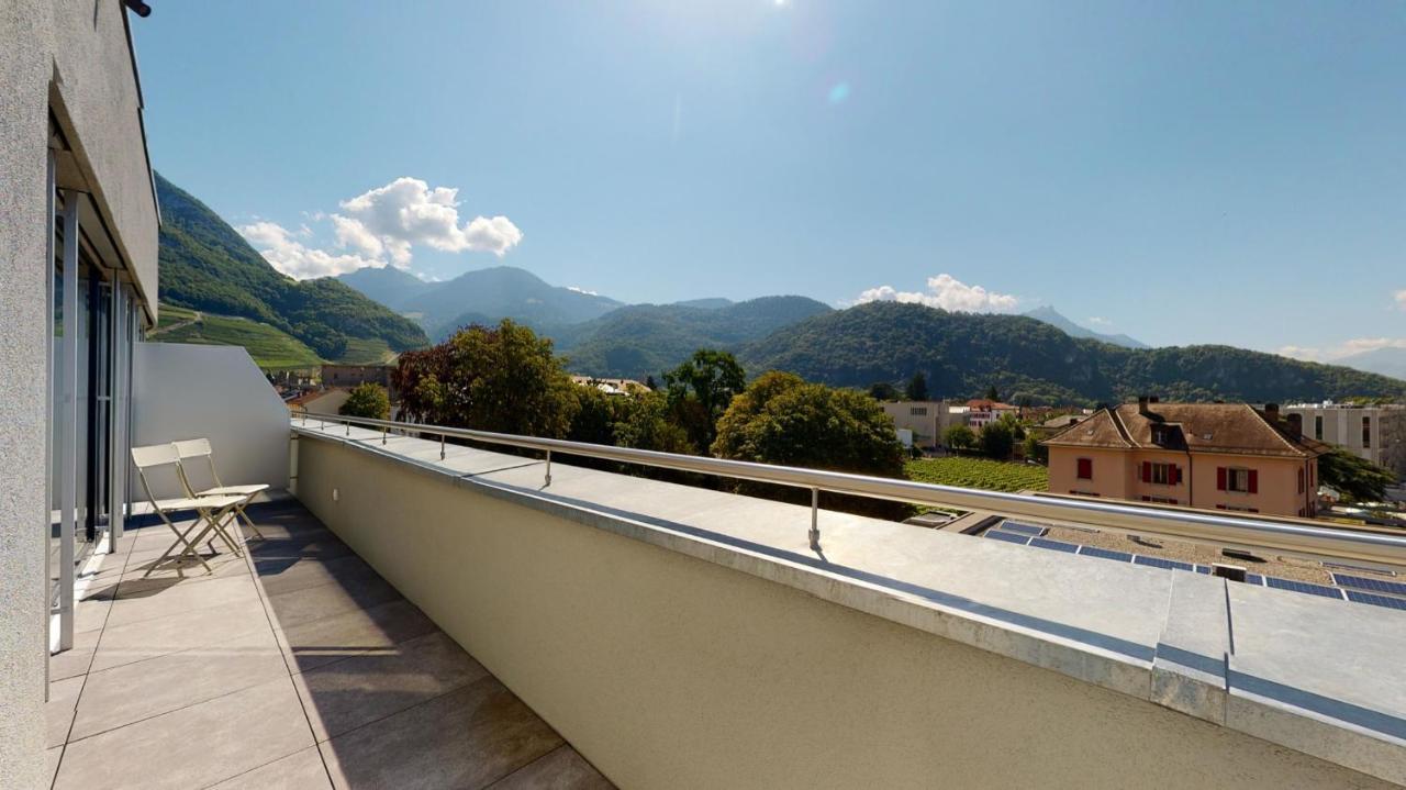 Nonanteneuf Appart Hotel Aigle - Contactless Check-In מראה חיצוני תמונה