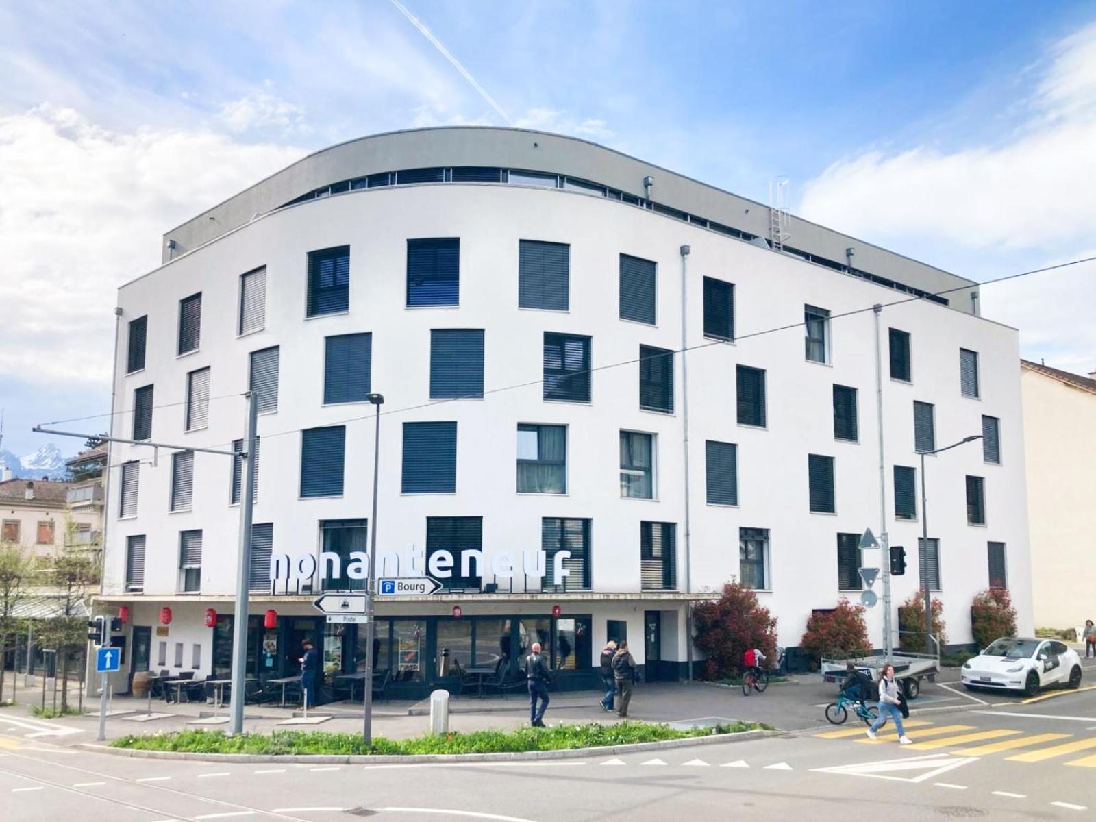 Nonanteneuf Appart Hotel Aigle - Contactless Check-In מראה חיצוני תמונה